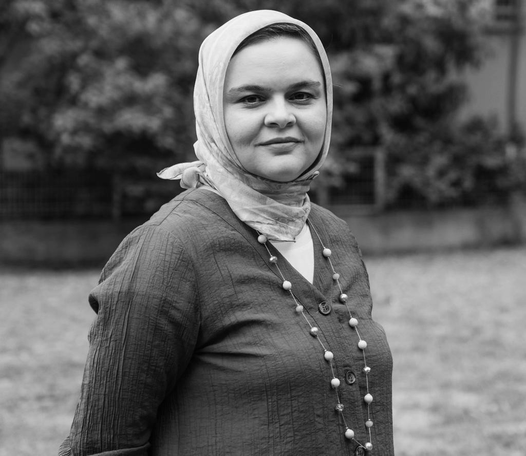 Feyza Akınerdem Feyza Akınerdem
