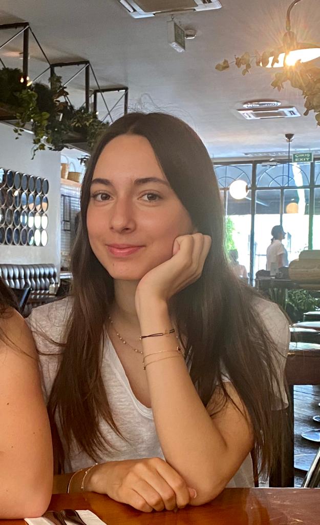 Yasemin Yırcalı Yasemin Yırcalı